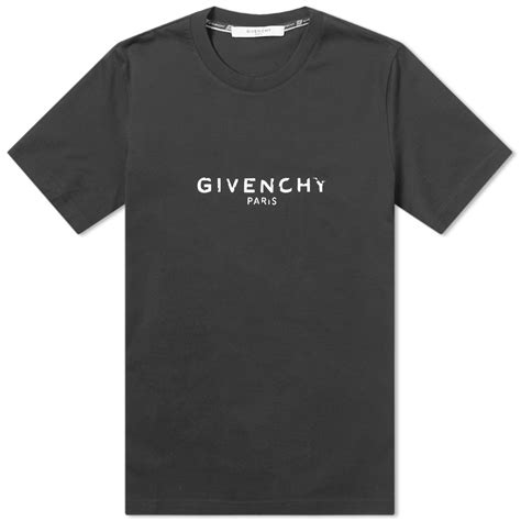 Givenchy Vintage Logo T.